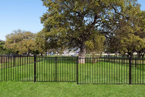 La Quinta Inn & Suites by Wyndham San Antonio Medical Center image 26